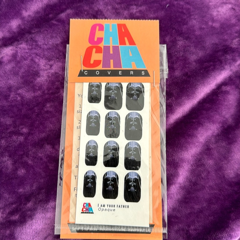 Cha Cha Covers - Star Wars - Darth Vader nail decals -  NWT